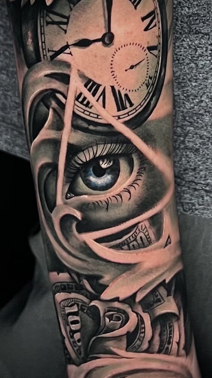 Tatuajes Estudio Innsbruck Woodpecker INKsbruck Olga Pot
