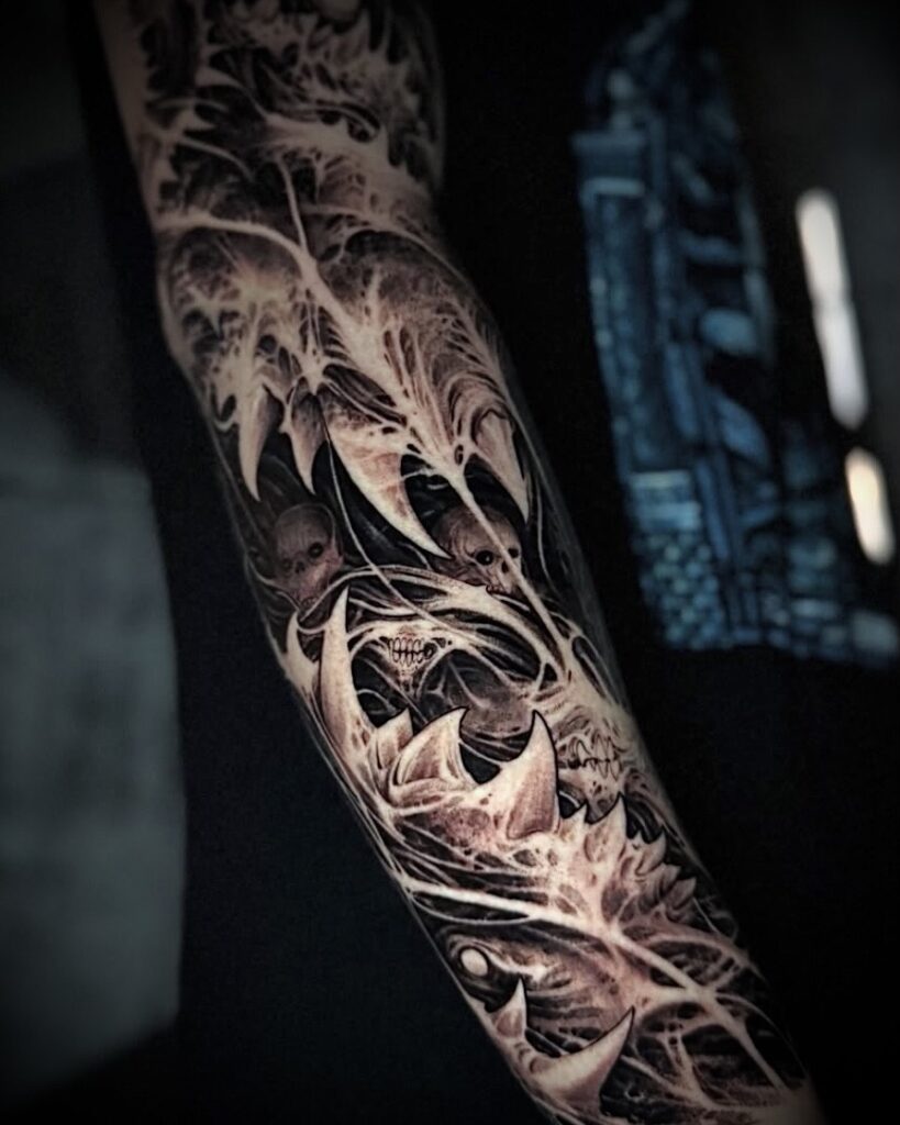 Tatuaje Estudio en Innsbruck Pájaro Carpintero INKsbruck Mike Crow