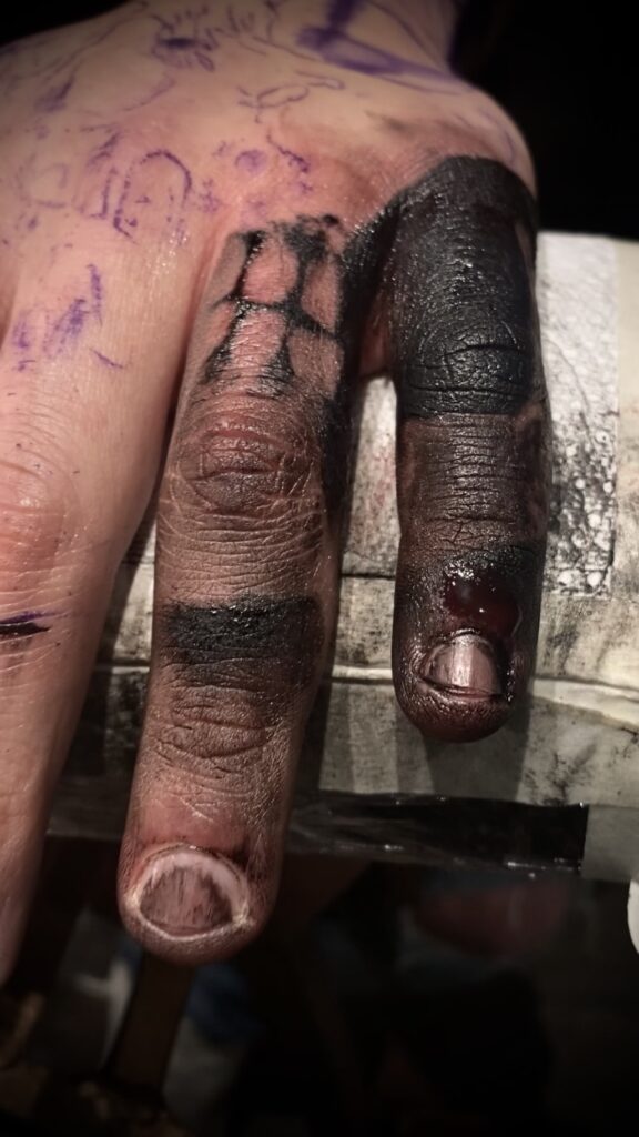Finger Tattoo Innsbruck