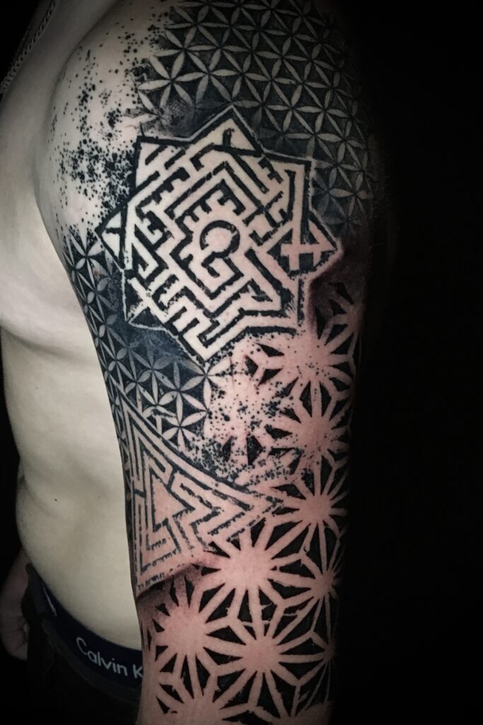 Estudio de tatuajes de mandalas en Innsbruck